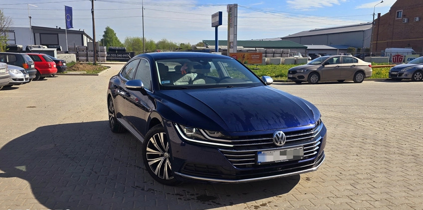 Volkswagen Arteon cena 112000 przebieg: 200000, rok produkcji 2018 z Bochnia małe 254